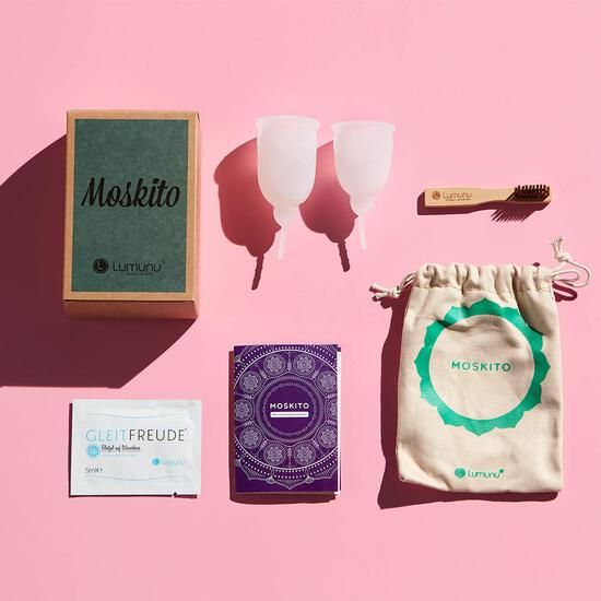 Lumunu Menstruationstassen MOSKITO im Set
