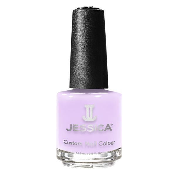 Flasche Nagellack, helllila. Schwarzer Deckel. Aufschrift: JESSICA Custom Nail Colour.