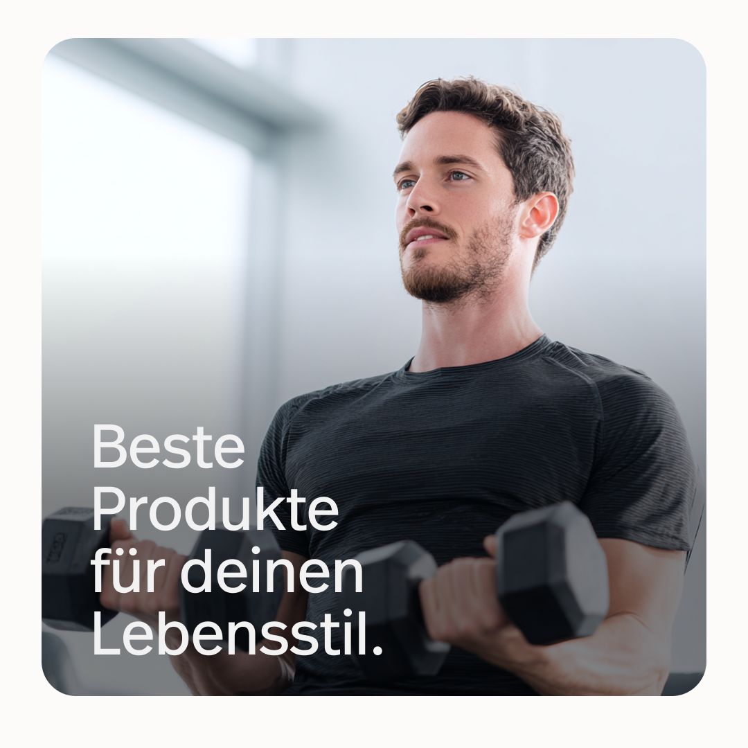 Mann hebt Hanteln im Fitnessstudio. Text: Beste Produkte für deinen Lebensstil.