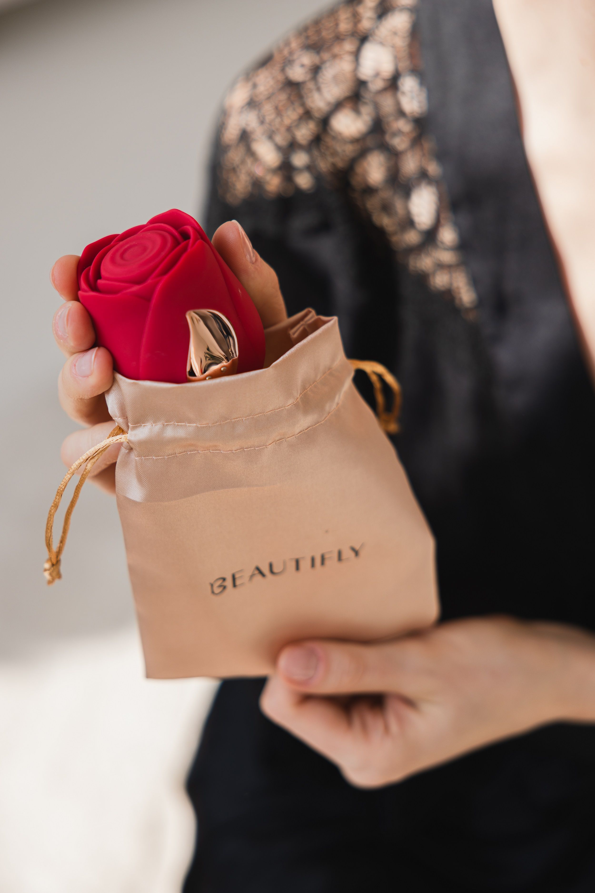 BEAUTIFLY Vibrator - SelfLove Rose Glow Pleaser