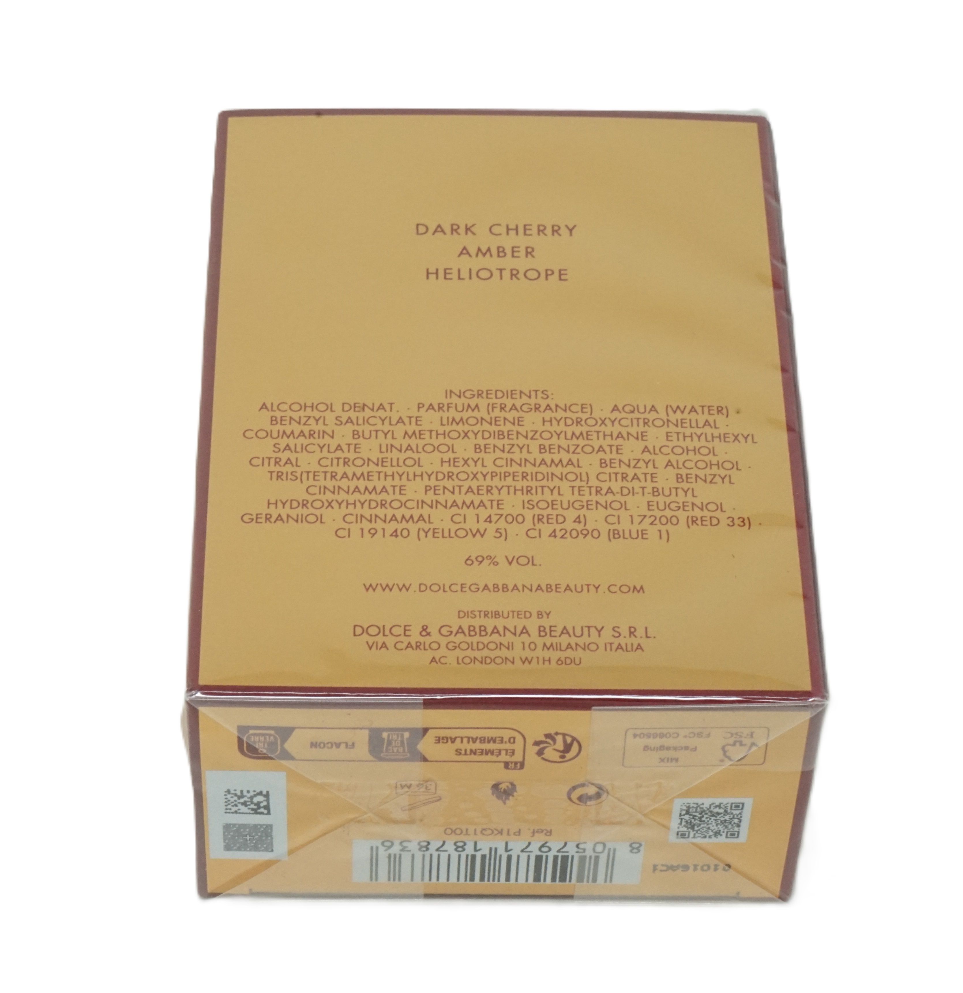 Rückseite der Verpackung mit Inhaltsstoffen und Text. Aufschrift: Dark Cherry Amber Heliotrope, 69% Vol.