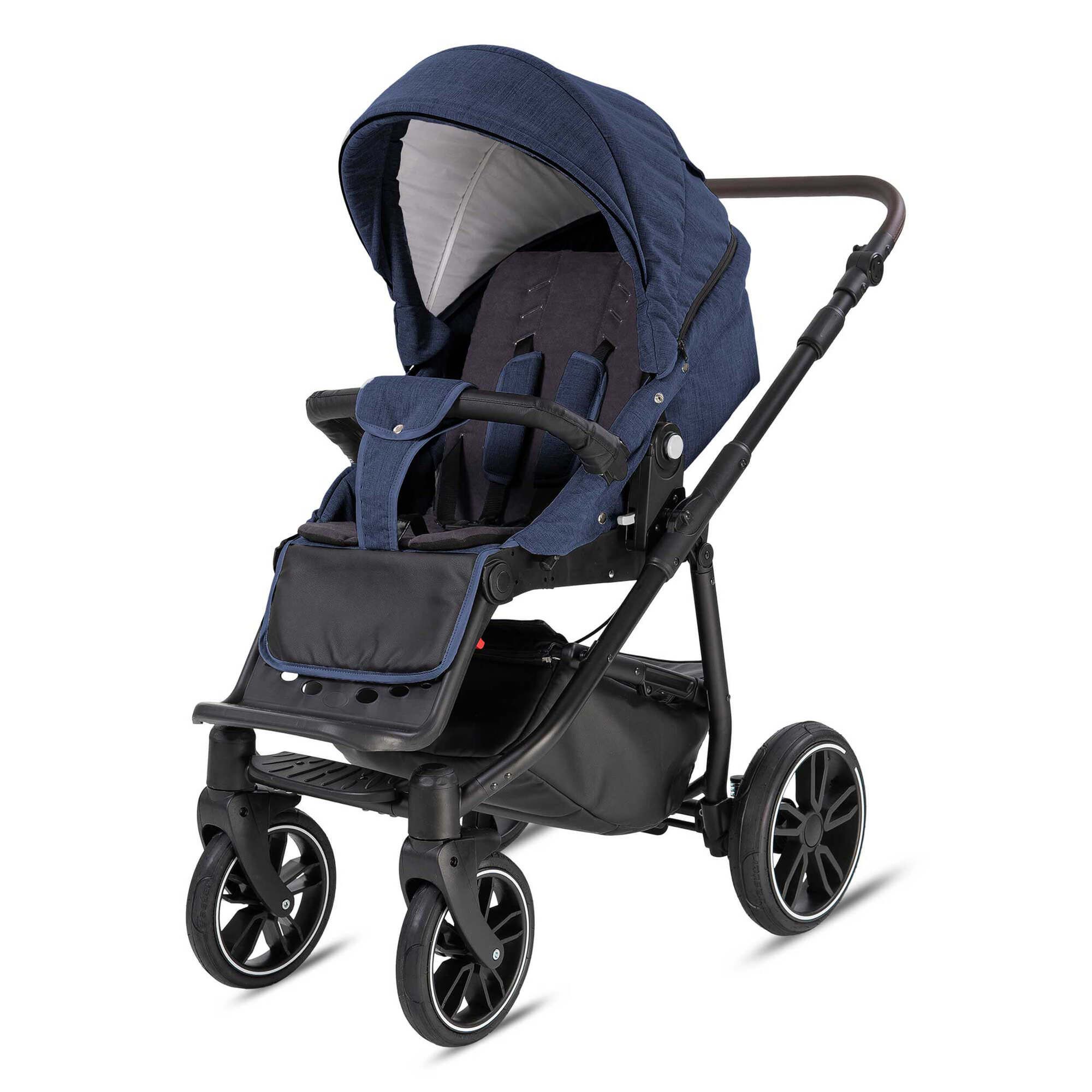 Blauer Kombikinderwagen mit Luftreifen. Sportsitz mit Sonnenverdeck. Schwarzes Gestell, brauner Griff, schwarze Räder.