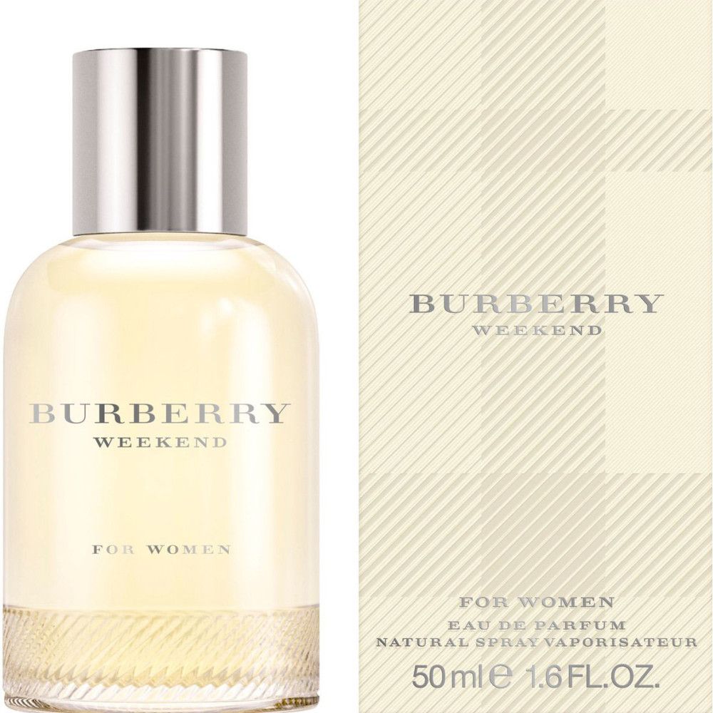 Burberry Weekend Eau de Parfum Spray für Damen. Flakon mit silbernem Verschluss und Verpackung mit Logo und Schriftzug.