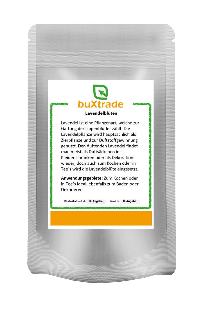 Beutel mit buXtrade Lavendelblüten. Weißer Beutel mit Etikett. Text: Lavendelblüten, buXtrade Logo, Produktinformationen.