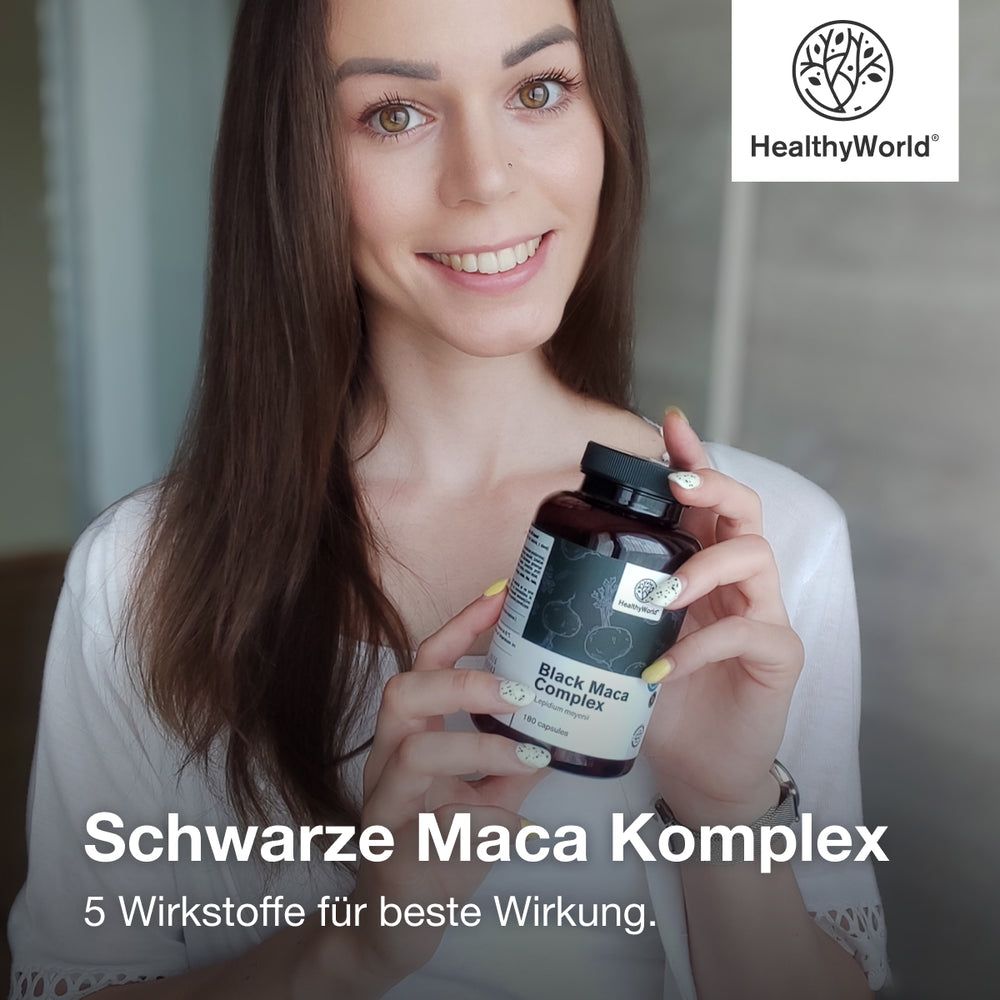 Frau hält Flasche Black Maca Complex. Text: Schwarze Maca Komplex, 5 Wirkstoffe für beste Wirkung. Logo: HealthyWorld.