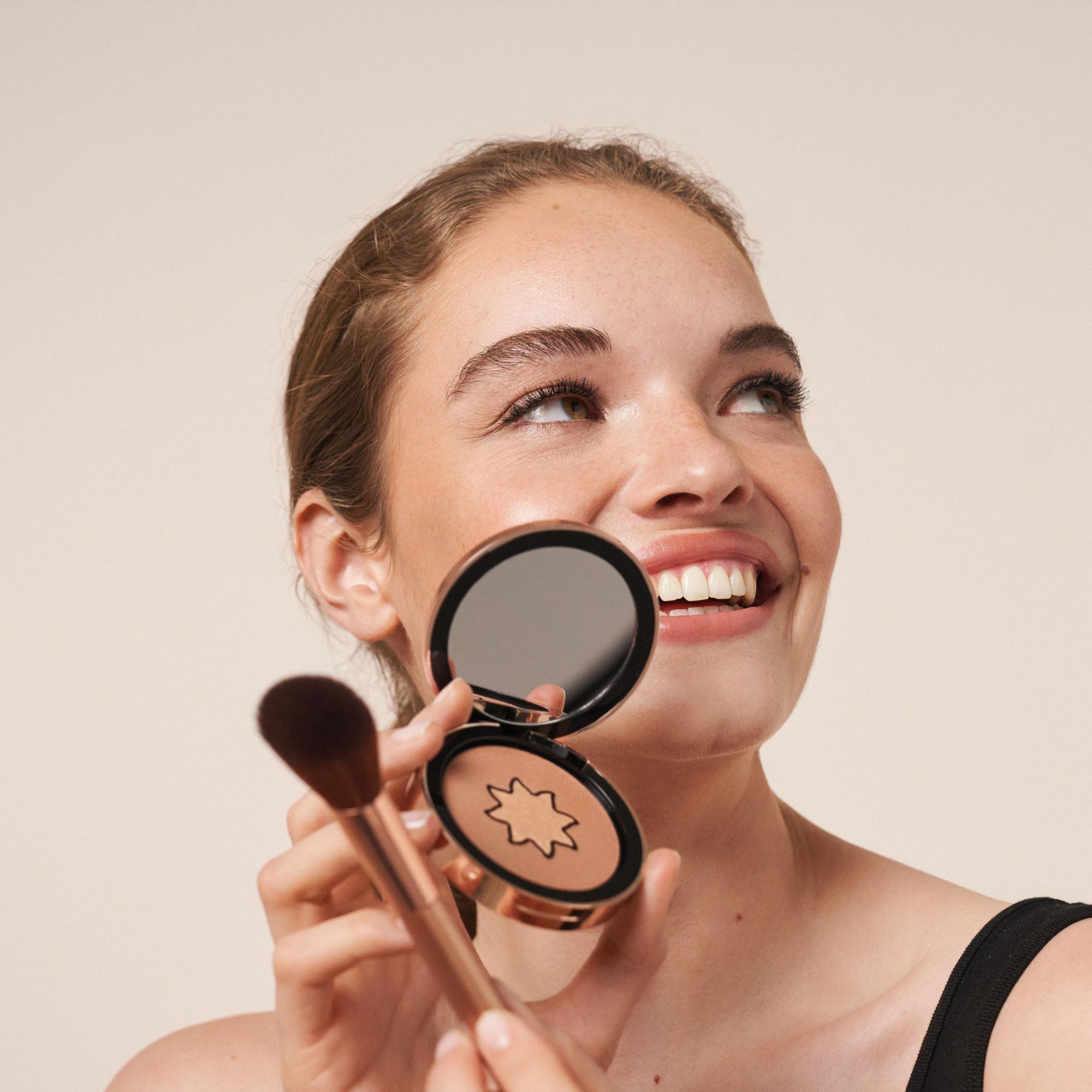 M. Asam MAGIC FINISH SATIN BRONZER light