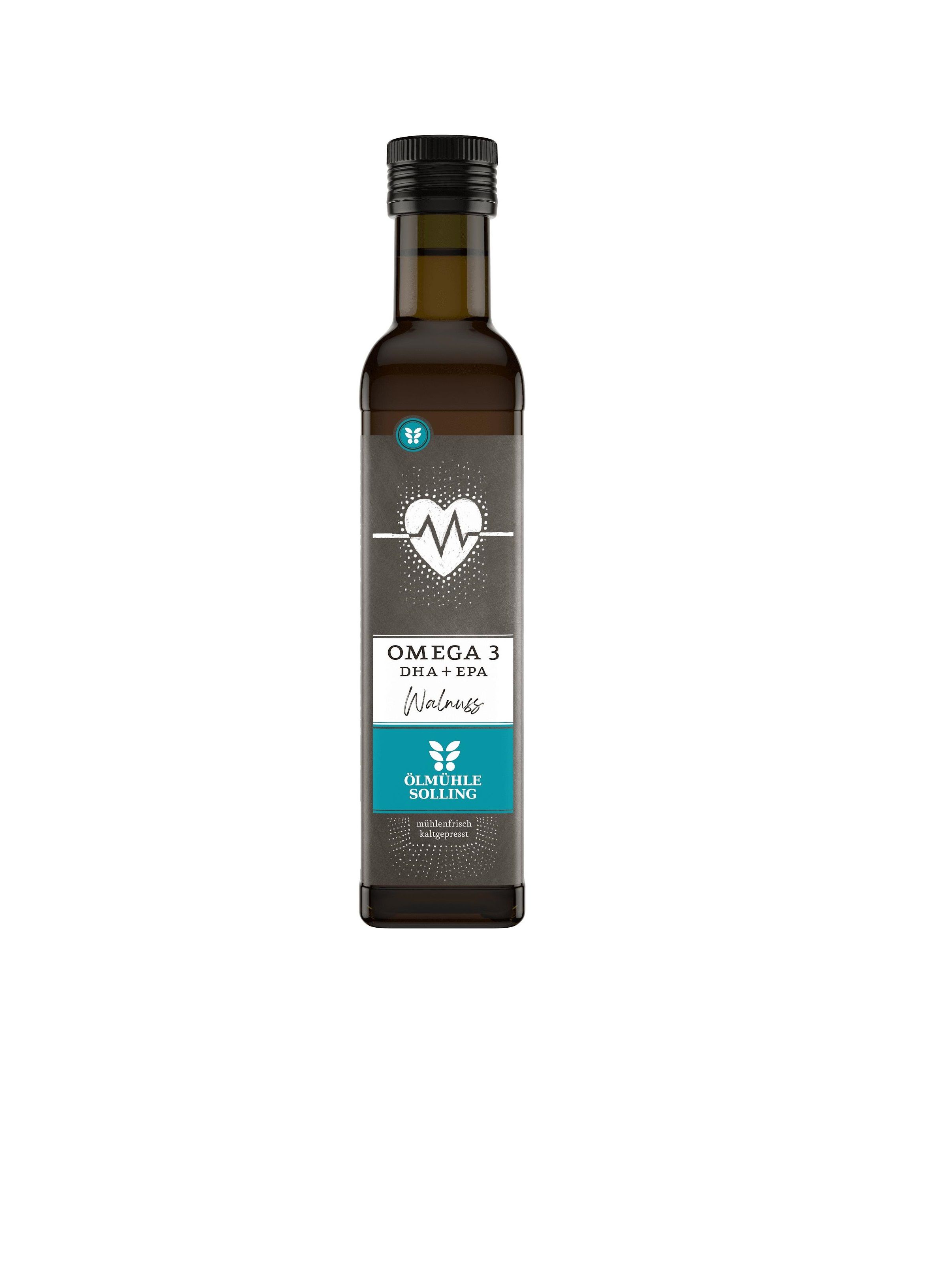 Braune Glasflasche mit Etikett. Oben schwarzer Verschluss. Etikett mit Herzschlag-Symbol, Text: Omega 3 DHA + EPA, Walnuss, Ölmühle Solling.