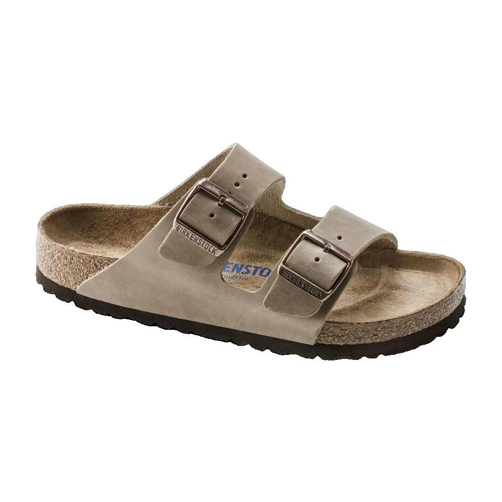Sandali Birkenstock Arizona tabacco. Due cinturini regolabili con fibbie. Suola in sughero.