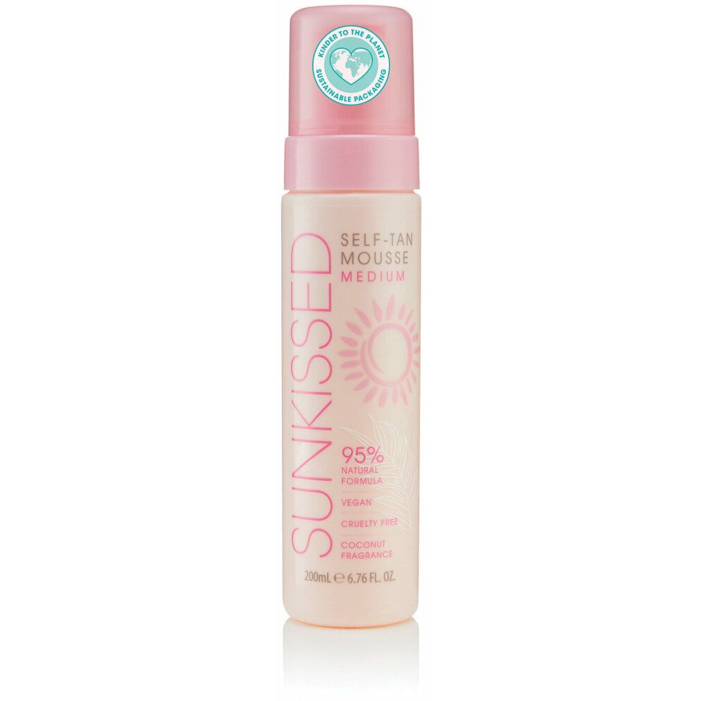 Rosa Flasche mit "Sunkissed"-Aufdruck. Enthält "Self-Tan Mousse Medium". 95% natürliche Formel, vegan, tierversuchsfrei. 200ml.