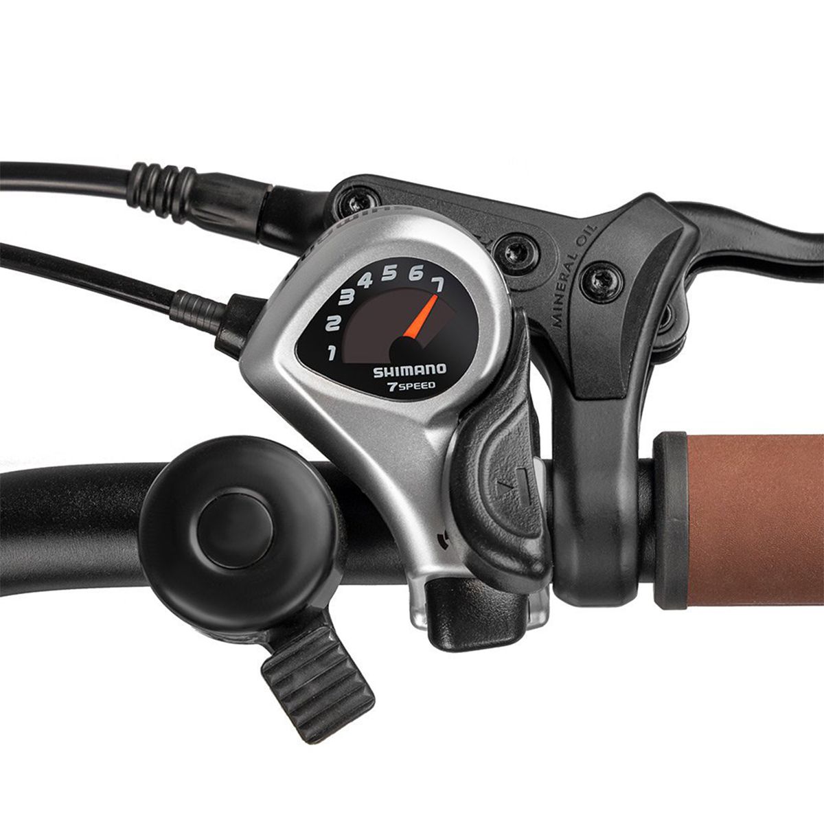 Nahaufnahme des Schalthebels eines E-Bikes. Shimano 7-Gang-Schaltung. Schwarze Details.