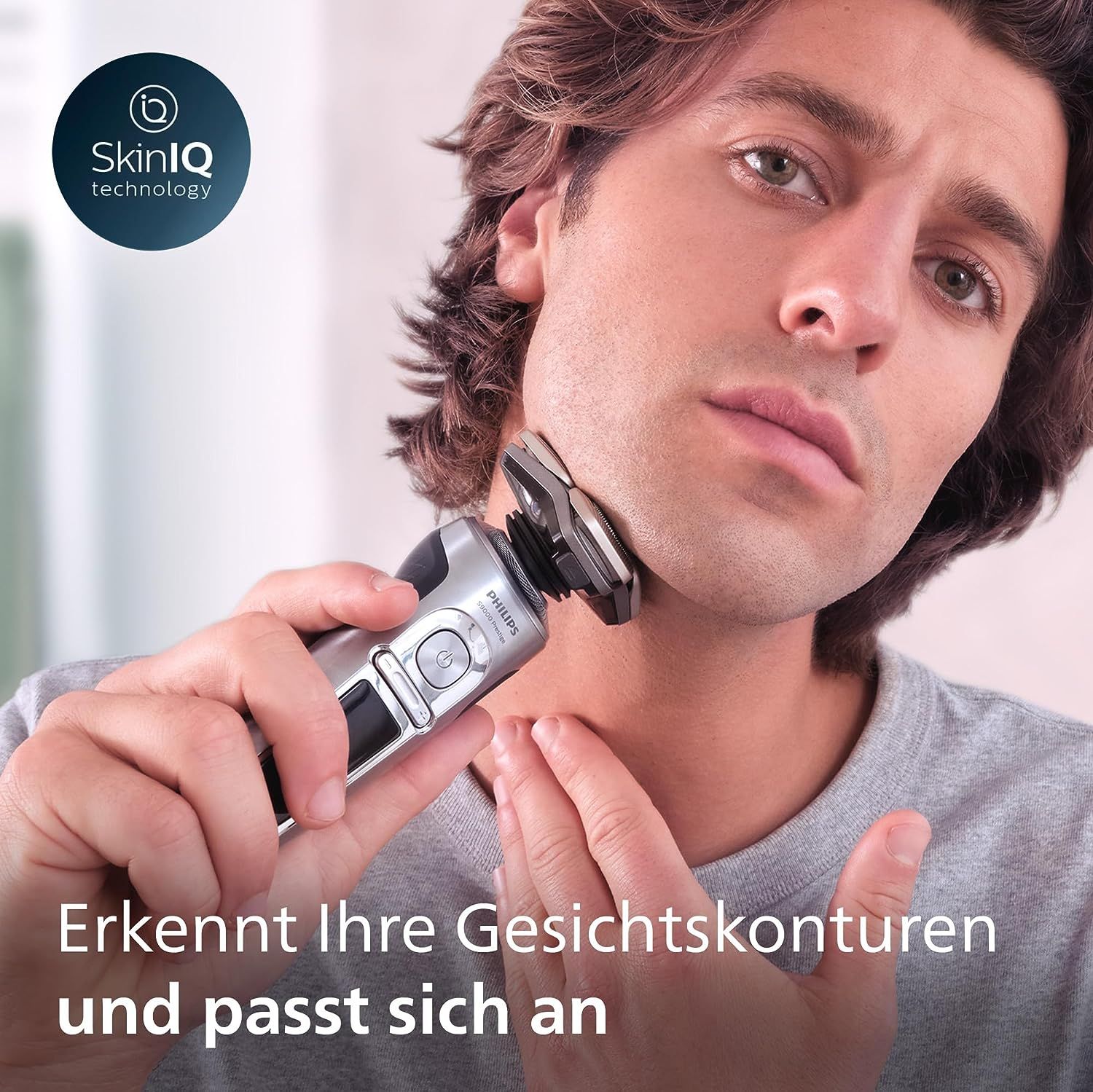 Philips Rasierer S9000 Prestige Nass- und Trockenrasierer für Herren mit SkinIQ-Technologie