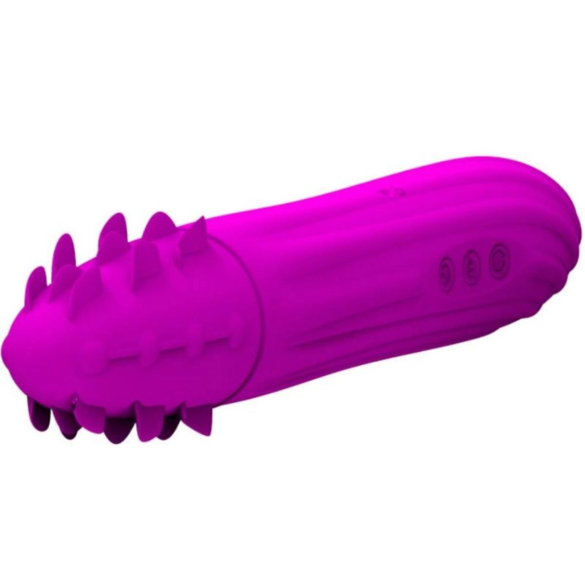 Lila Vibrator mit Noppen und drei Knöpfen. Geriffelte Oberfläche. Liegende Ansicht.