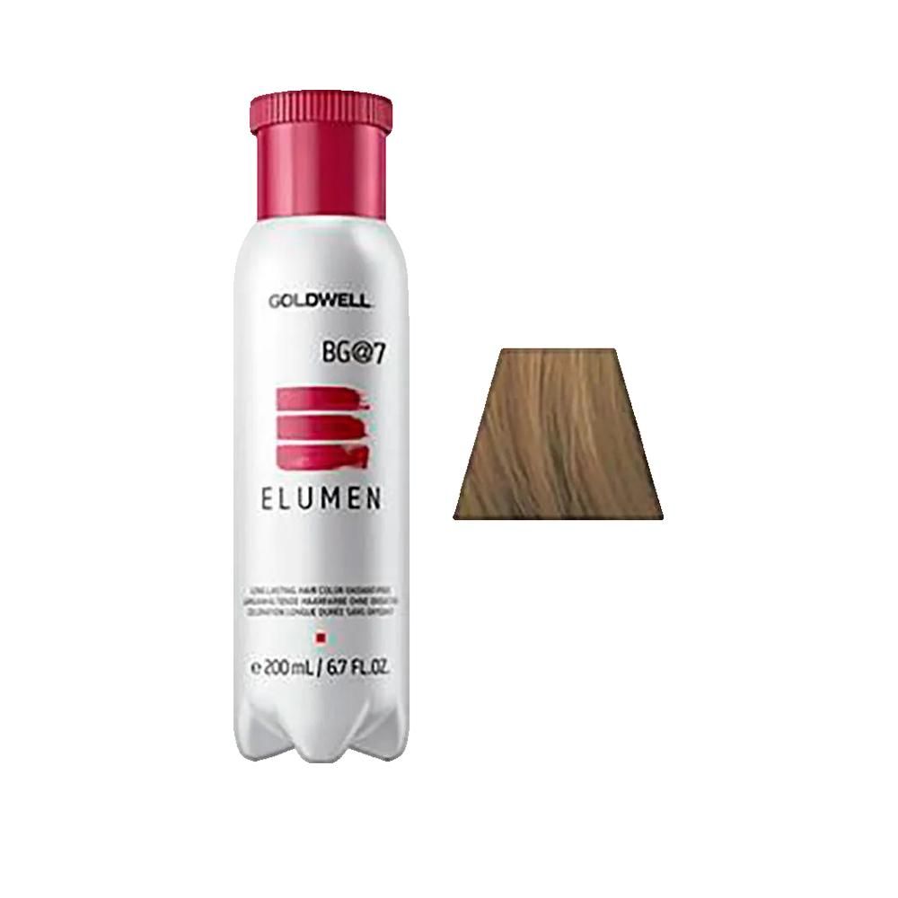 Flasche Goldwell Elumen Care, BG@7, mit Farbmuster. Flasche weiß, roter Deckel, Schriftzug. Farbmuster trapezförmig, hellbraun.