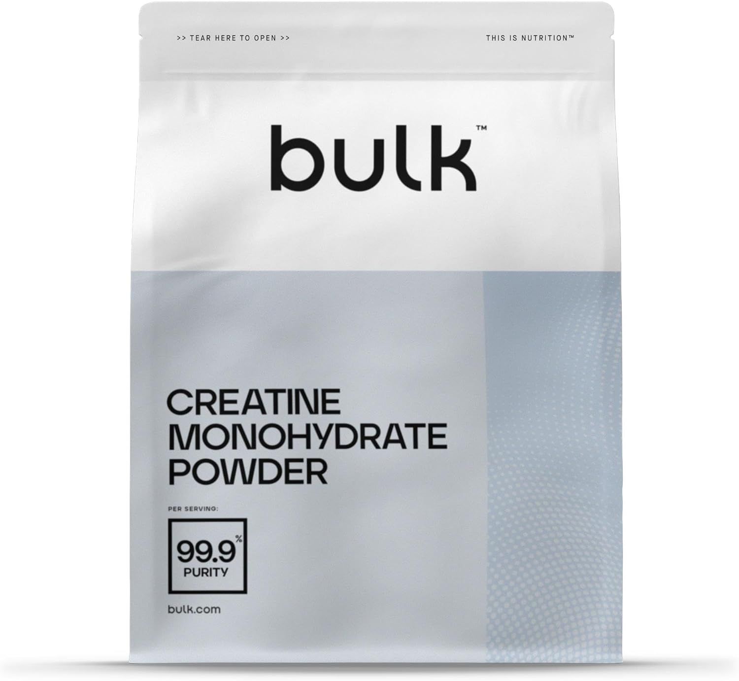 Weißer Beutel mit Bulk-Logo und Text: Creatine Monohydrate Powder, 99.9% Purity.