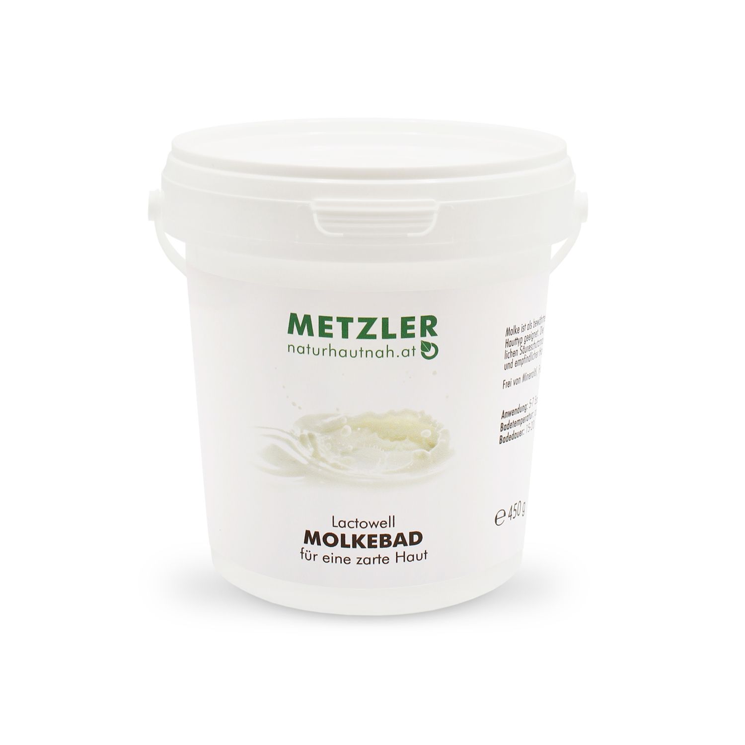 Weißer Eimer mit Deckel. Aufschrift: METZLER, Lactowell Molkebad für eine zarte Haut. Logo und Produktabbildung.