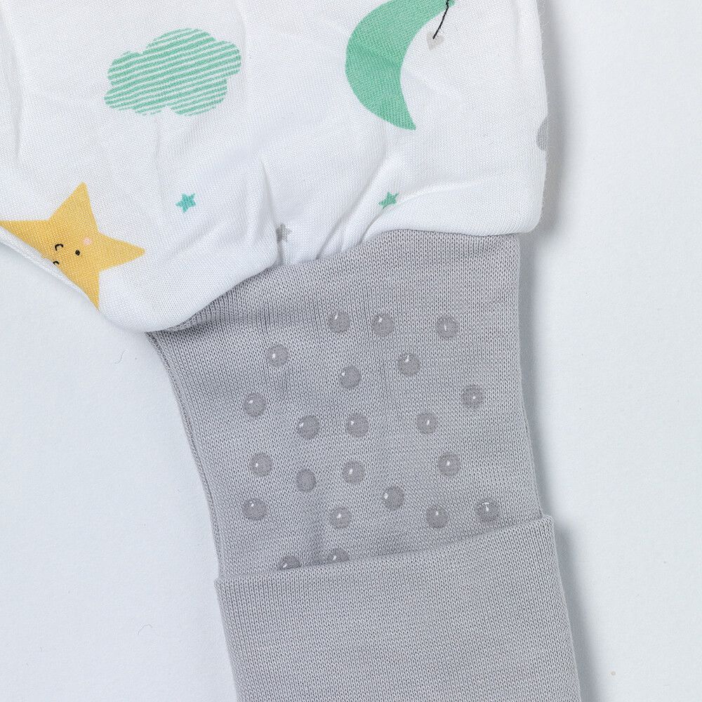 schlummersack Baby Schlafsack mit Füßen leicht gefüttert in 1.0 Tog 70 cm Moon & Stars