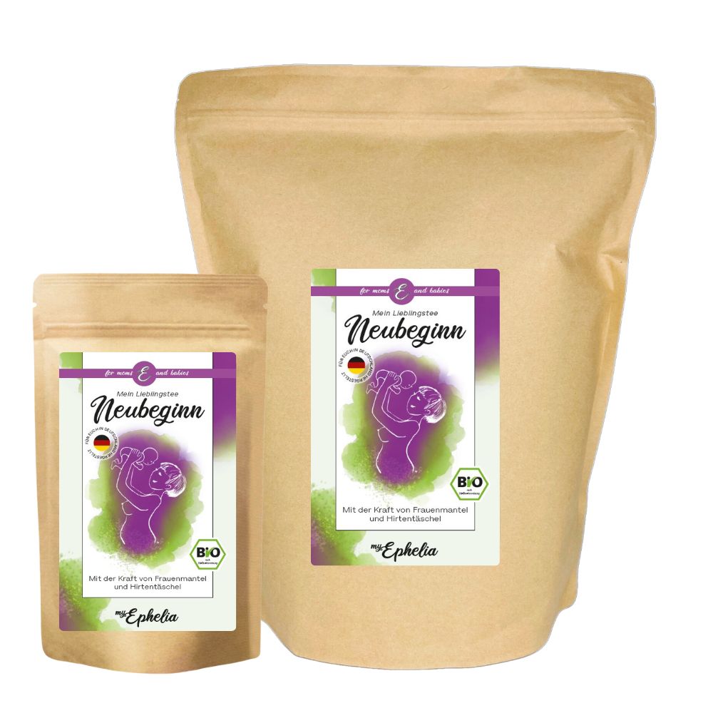 Zwei Beutel mit Aufdruck. Aufschrift: Mein Lieblingstee Neubeginn. Bio-Siegel. Braune Papierverpackung.