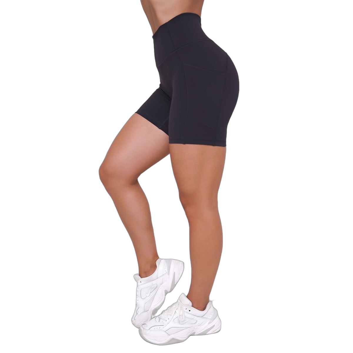 GymBeam Shorts Damen Ignite slim mit Gummizug und Taschen in Schwarz