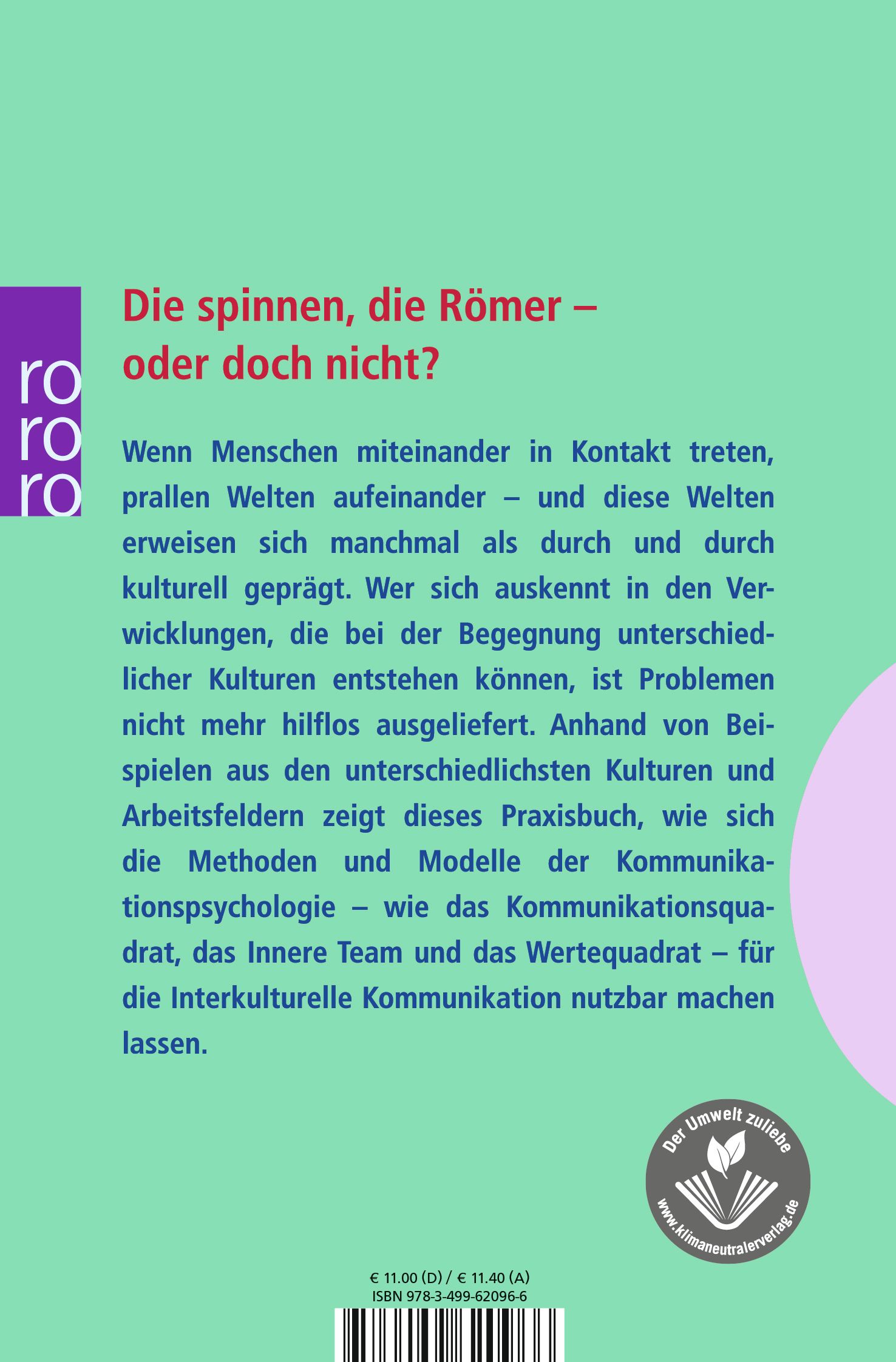 Buchrückseite mit Text. Titel: Die spinnen, die Römer – oder doch nicht? Verlag: rororo. Mit Logo für klimaneutralen Druck.