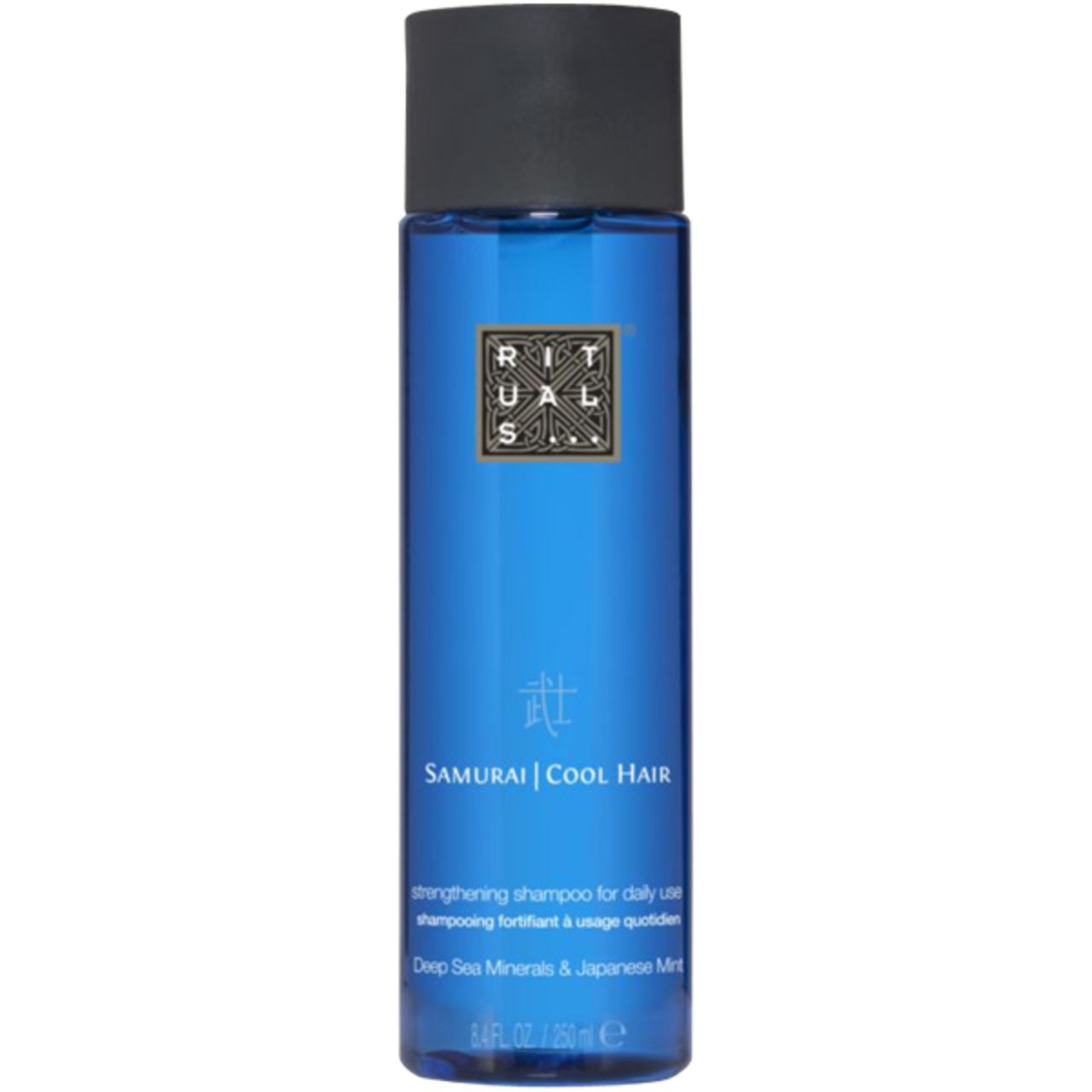 Blaue Flasche mit schwarzem Deckel. Aufschrift: Rituals, Samurai | Cool Hair. Text: Shampoo für den täglichen Gebrauch.