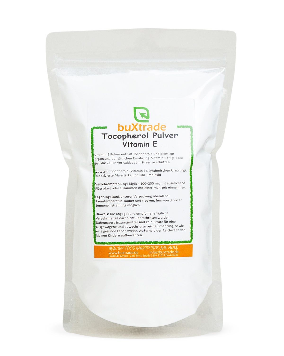 Ein weißer Standbodenbeutel mit dem Produktnamen 'buXtrade Tocopherol Vitamin E Pulver'.