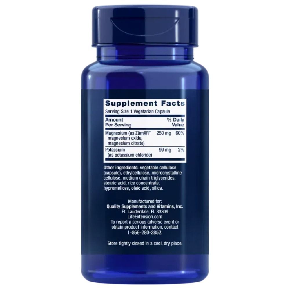 Supplement Facts Etikett auf einer blauen Kapsel. Zeigt Magnesium 250 mg, Kalium 99 mg und andere Inhaltsstoffe.