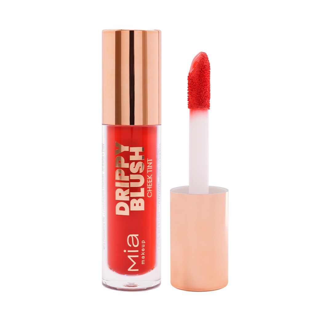 Mia Make-up Drippy Blush, un fard in crema in un contenitore di vetro trasparente con tappo color oro rosa. È visibile l'applicatore, con una spugna rossa. Il testo "Drippy Blush Cheek Tint" e il logo Mia Make-up sono stampati sul contenitore.