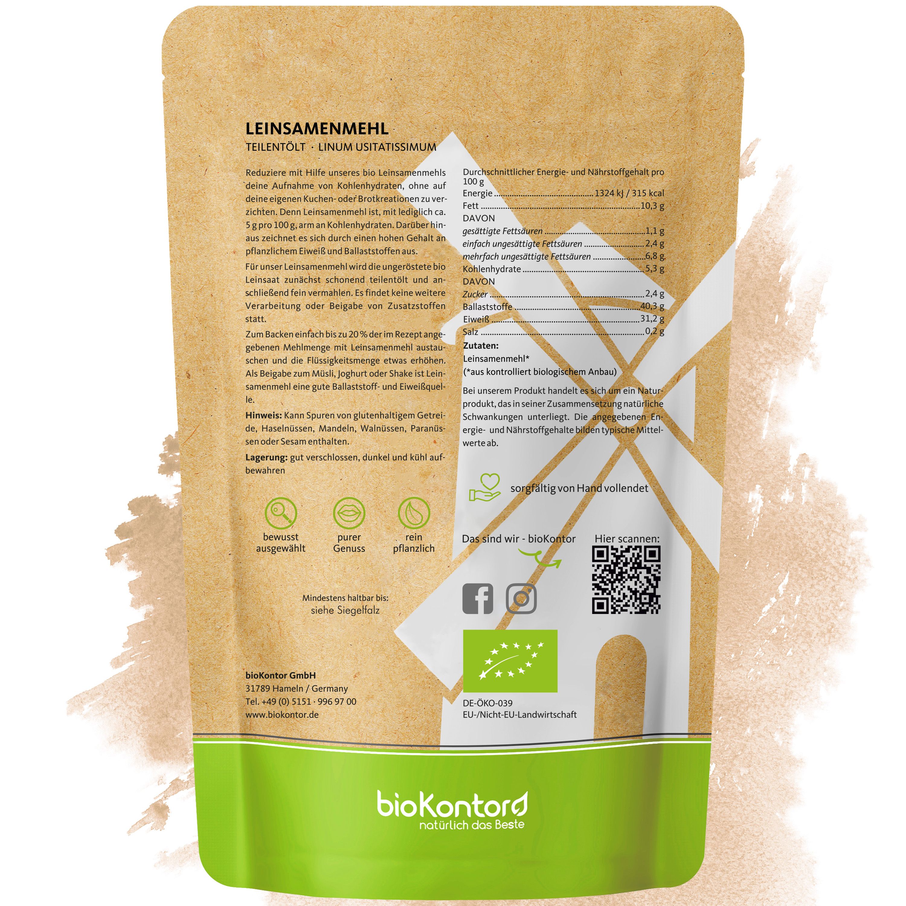 Packung Leinsamenmehl mit Mühle-Logo und Schale mit Mehl daneben.