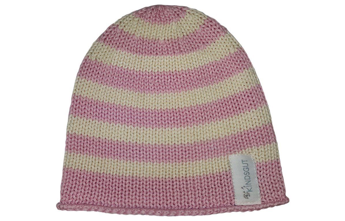 Rosa-weiß gestreifte Kindermütze. Label mit Kindsgut-Logo. Strickmuster.