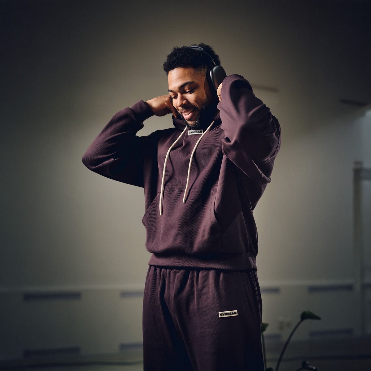 GymBeam Hoodie Herren Oversized mit Kapuze in Tee Brown