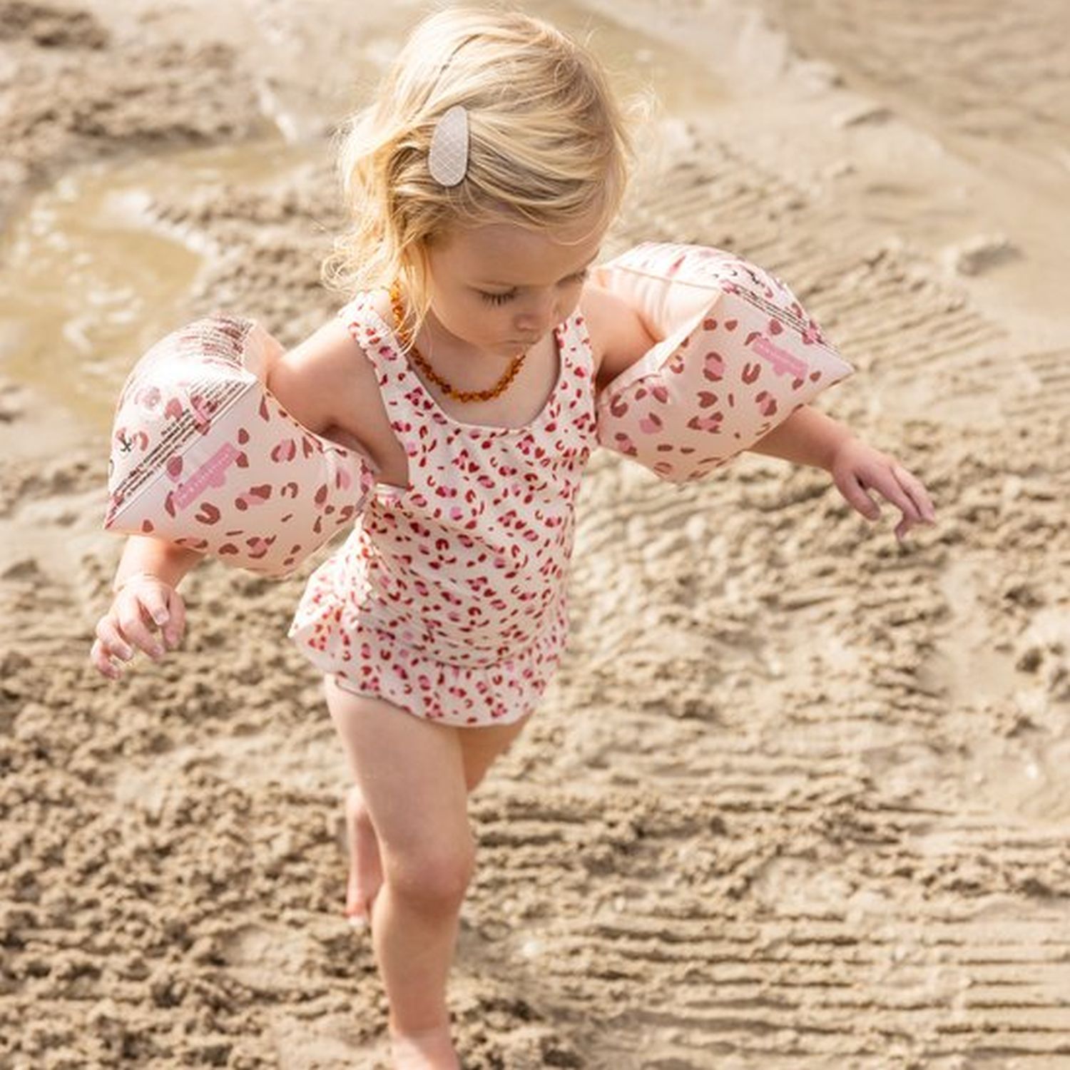 Swim Essentials UV Badeanzug für Mädchen alt Leoparden Muster/