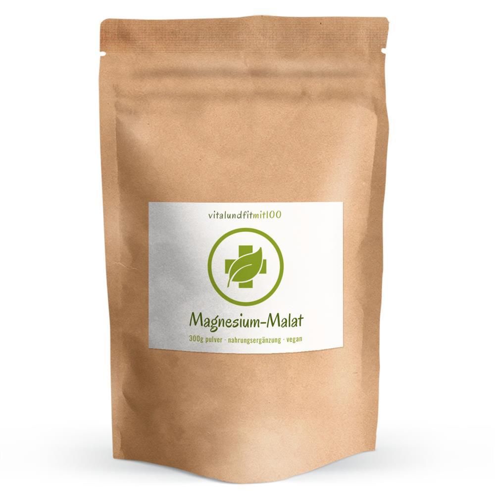 Beutel mit weißem Etikett. Aufschrift: vitalundfitmit100, Logo mit Kreuz und Blatt, Magnesium-Malat, 300g Pulver, vegan.