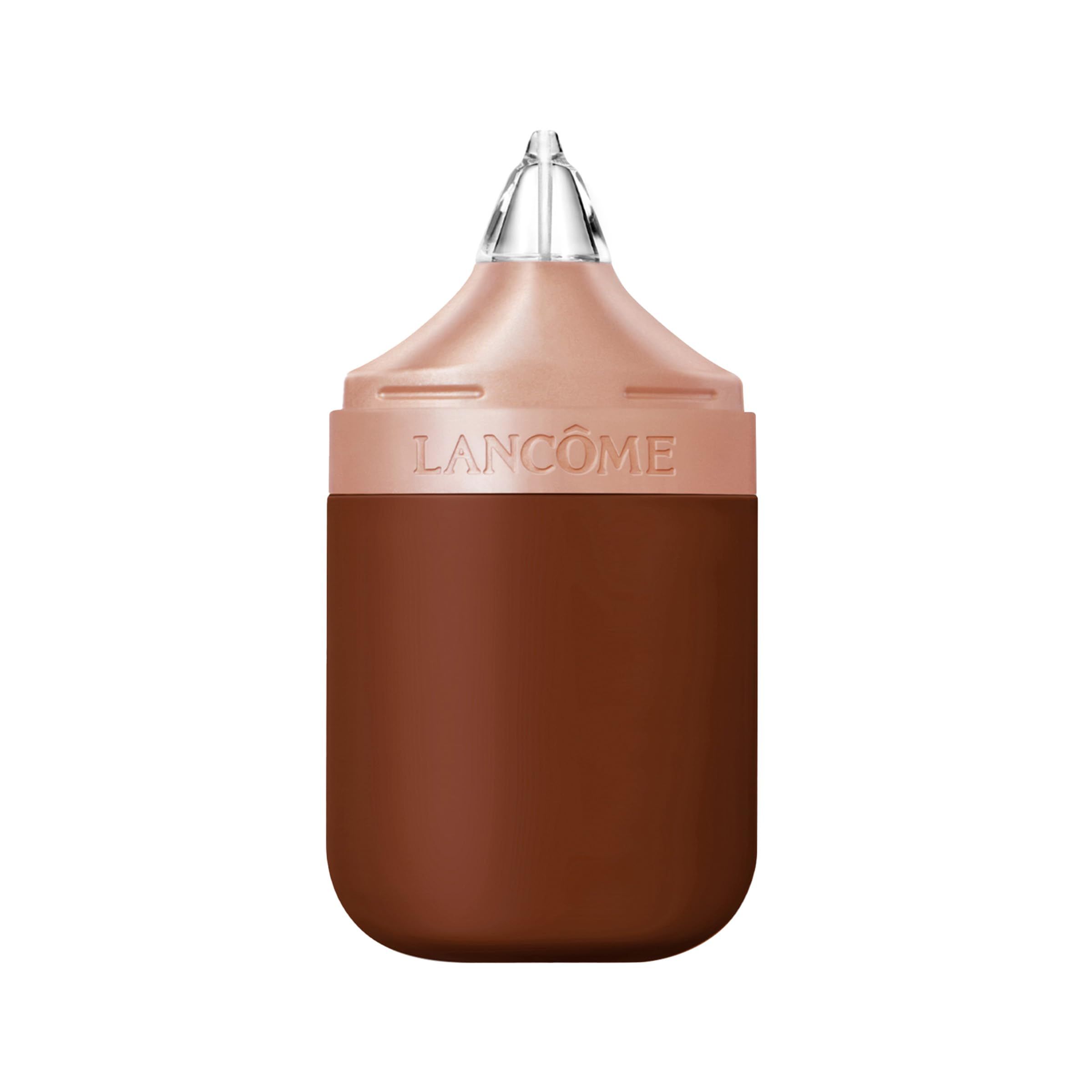 Braune Flasche mit Applikator. Oben steht „Lancôme“. Der Behälter ist braun, der Applikator transparent.