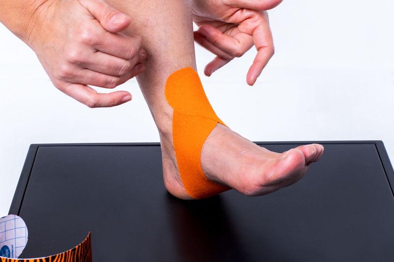 CureTape® Sports Orange, Kinesiotape + 25% Klebekraft