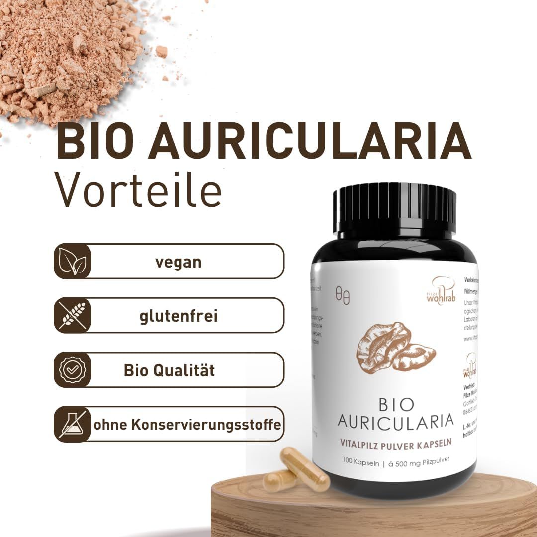 Flasche mit Kapseln, daneben Text: vegan, glutenfrei, Bio Qualität, ohne Konservierungsstoffe. Braunes Pulver im Hintergrund.