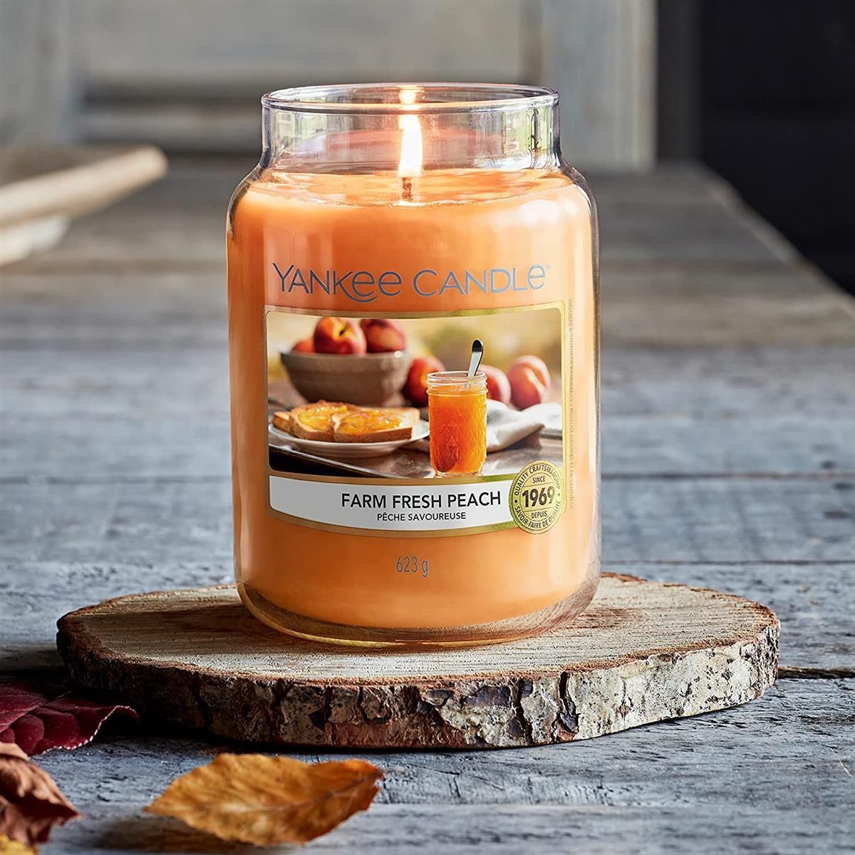 Yankee Candle Duftkerze Farm Fresh Peach Medium Jar