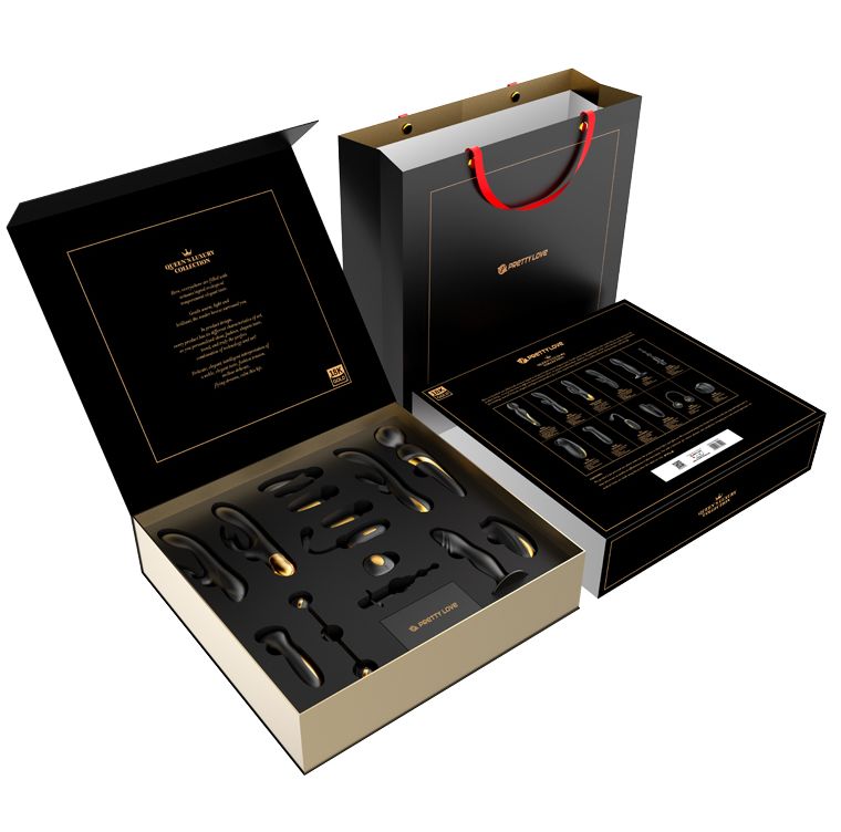 Geschenkbox mit Sextoys. Schwarze Box mit goldenen Akzenten. Pretty Love Logo. Schwarze Tragetasche.