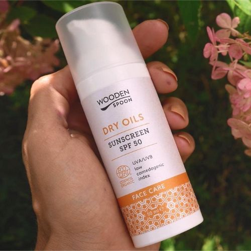 Niedrig komedogene Gesichtssonnencreme SPF 50