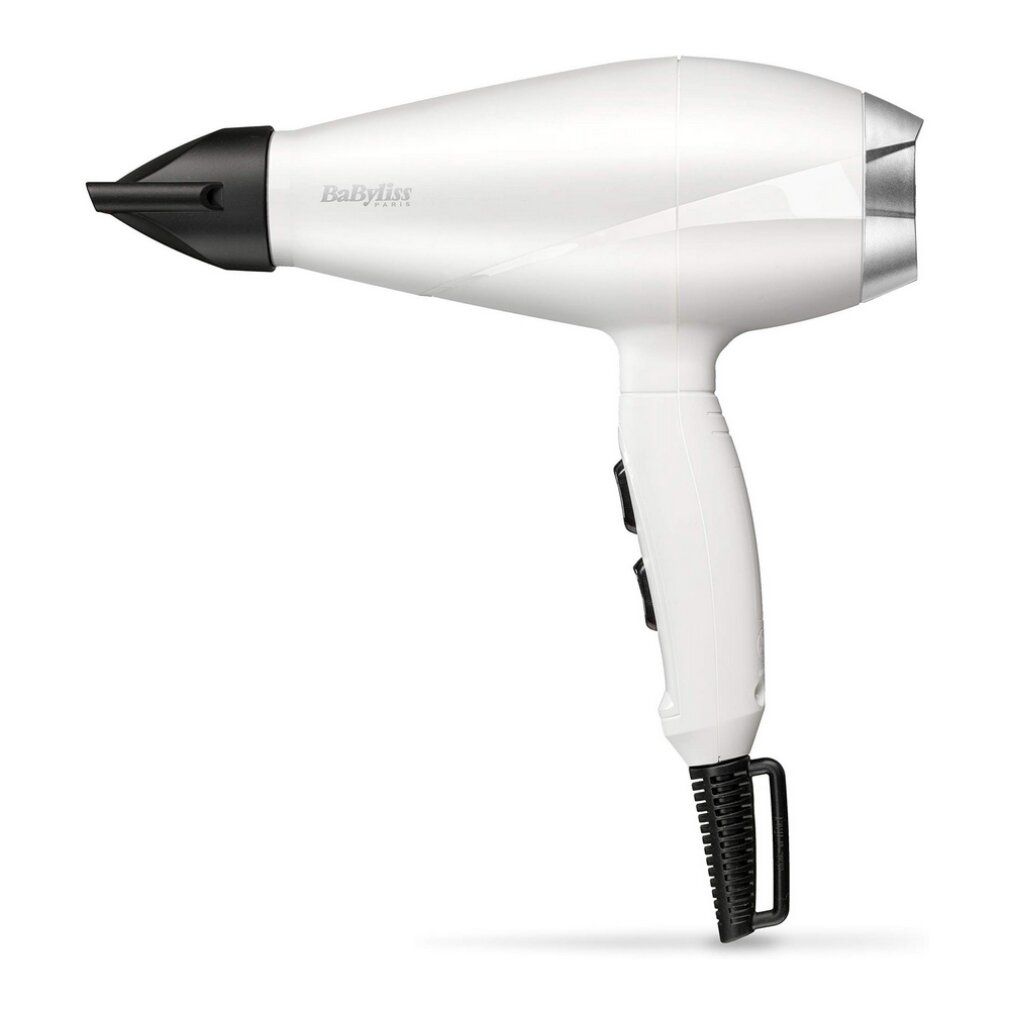 Weißer Haartrockner mit schwarzem Aufsatz und Griff. Marke BaByliss. Zwei Schalter am Griff.