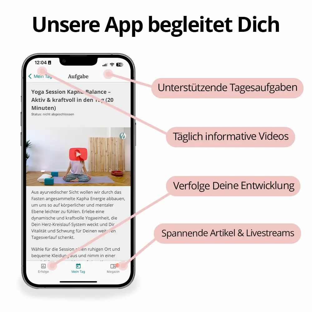 Smartphone mit App-Anzeige. Text: Unsere App begleitet Dich. Menüpunkte und Funktionen.