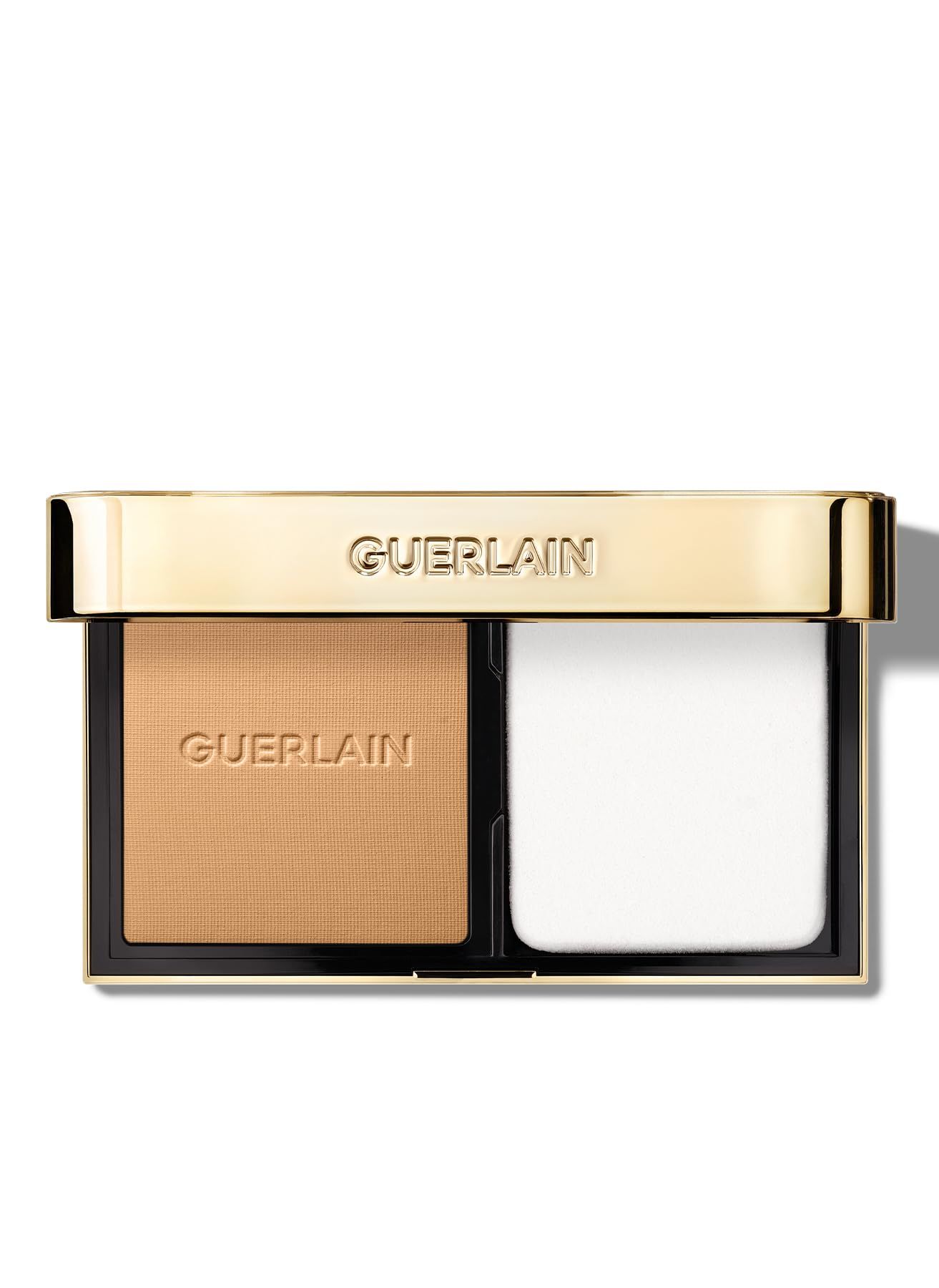 Beige Puder mit Prägung GUERLAIN. Aufschrift 4N NEUTRAL/NEUTRE. Puderhaufen auf weißem Hintergrund.
