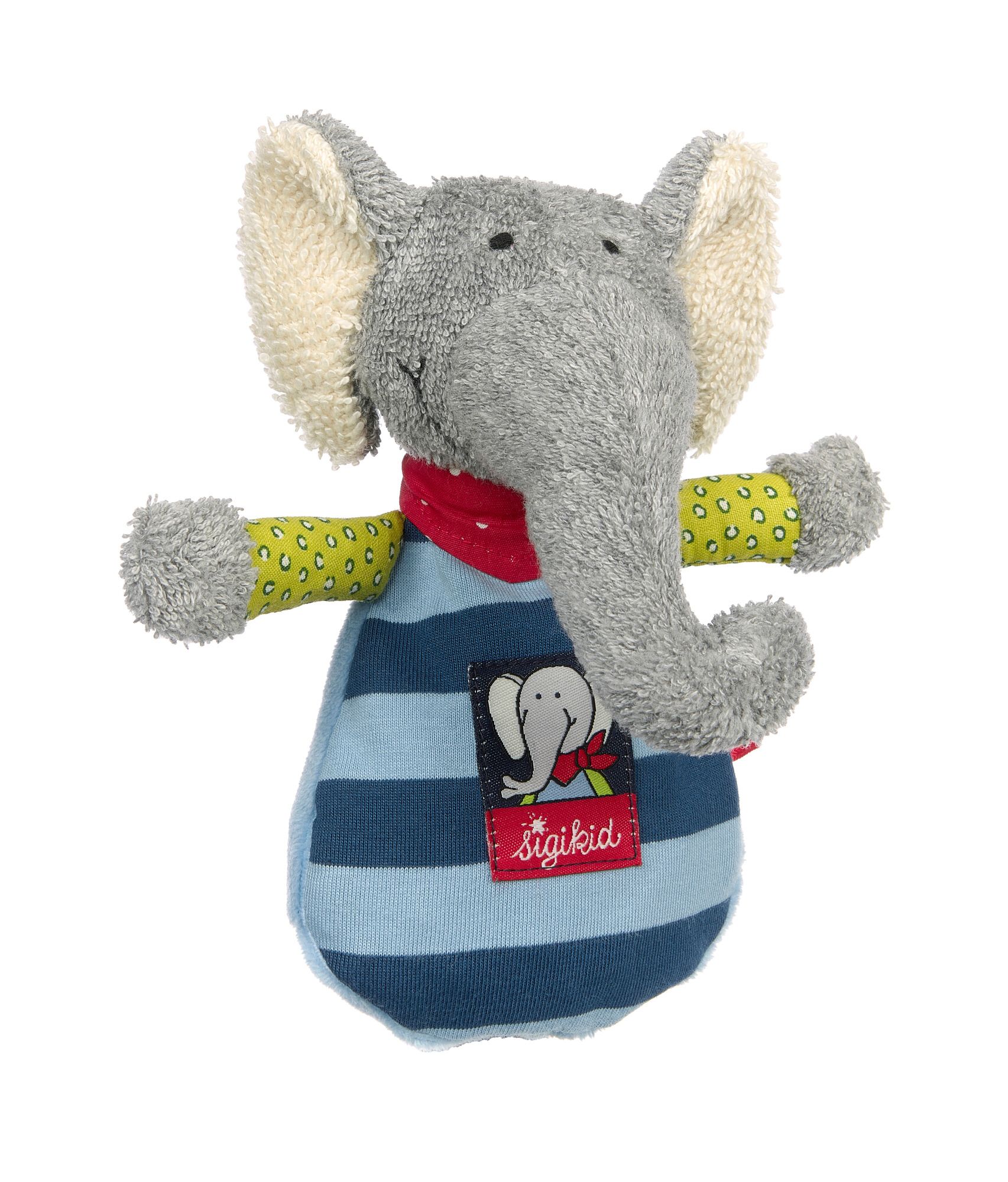 Grauer Stoff-Elefant mit blauen Streifen, rotem Halstuch und grünen Ärmeln. Aufgenähtes Etikett mit Logo.