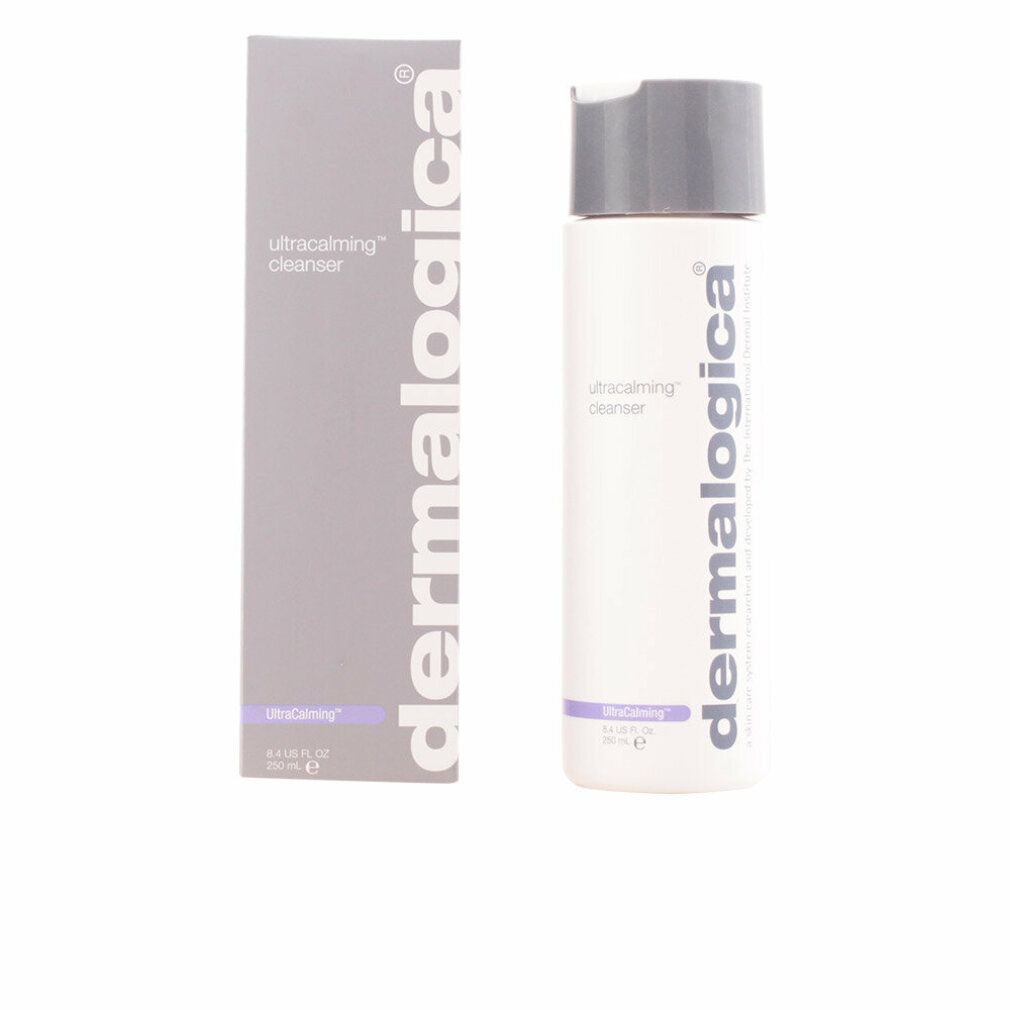 Produktflasche und Verpackung. Aufschrift: UltraCalming Cleanser und Dermalogica. Lila Akzent. 8.4 US FL OZ / 250 ml.