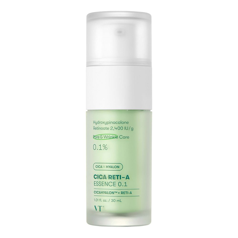 VT Cosmetics Cica Reti-A Essence 0.1 Flakon mit Pumpspender. Grüne und weiße Verpackung mit Produktinformationen.