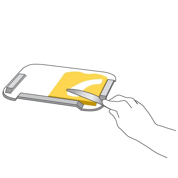 Skizze: Essbrettchen mit Butter und Messer. Eine Hand schmiert Butter auf Brot.
