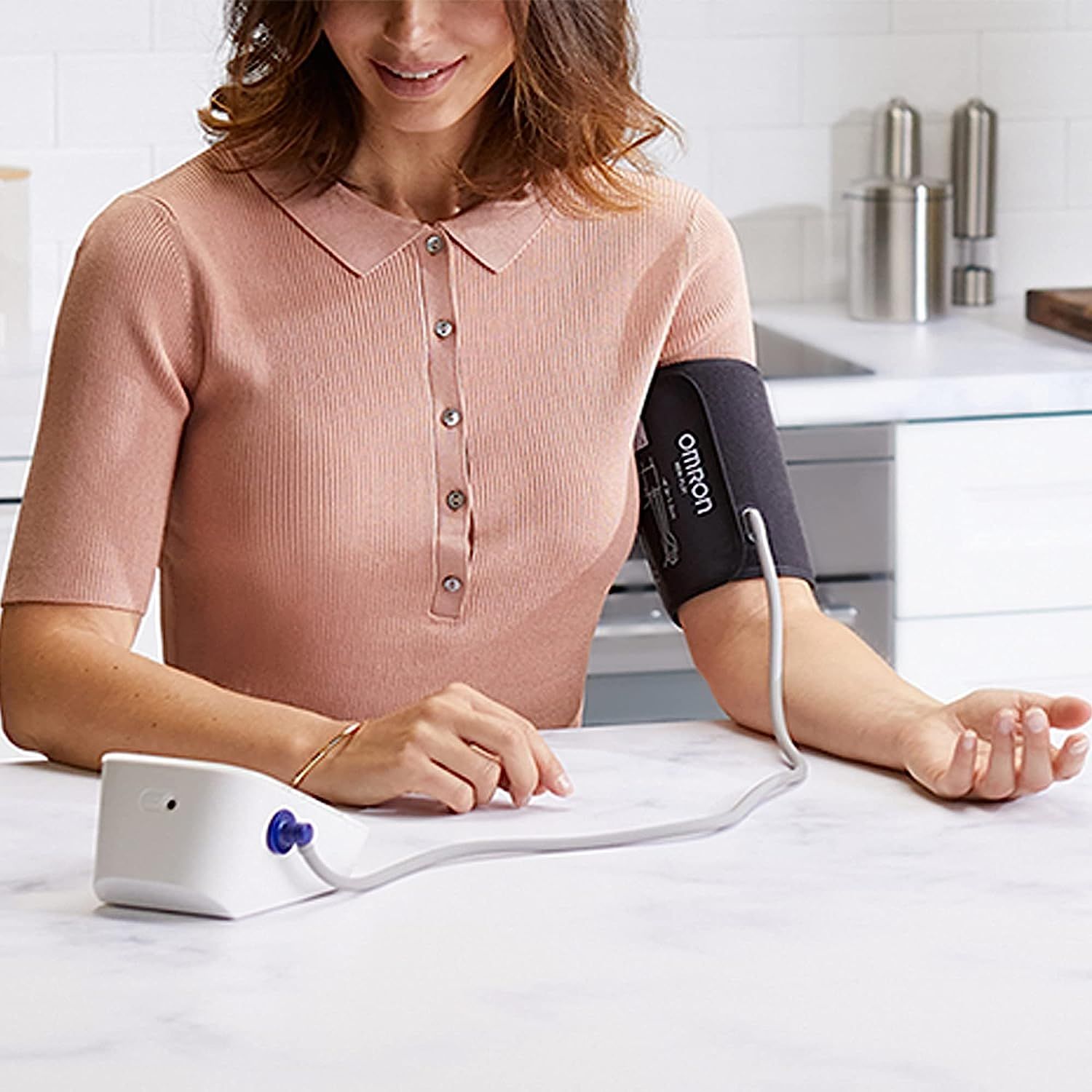 OMRON Comfort – Automatisches Blutdruckmessgerät Oberarm, klinisch validiert, auch für Diabetiker