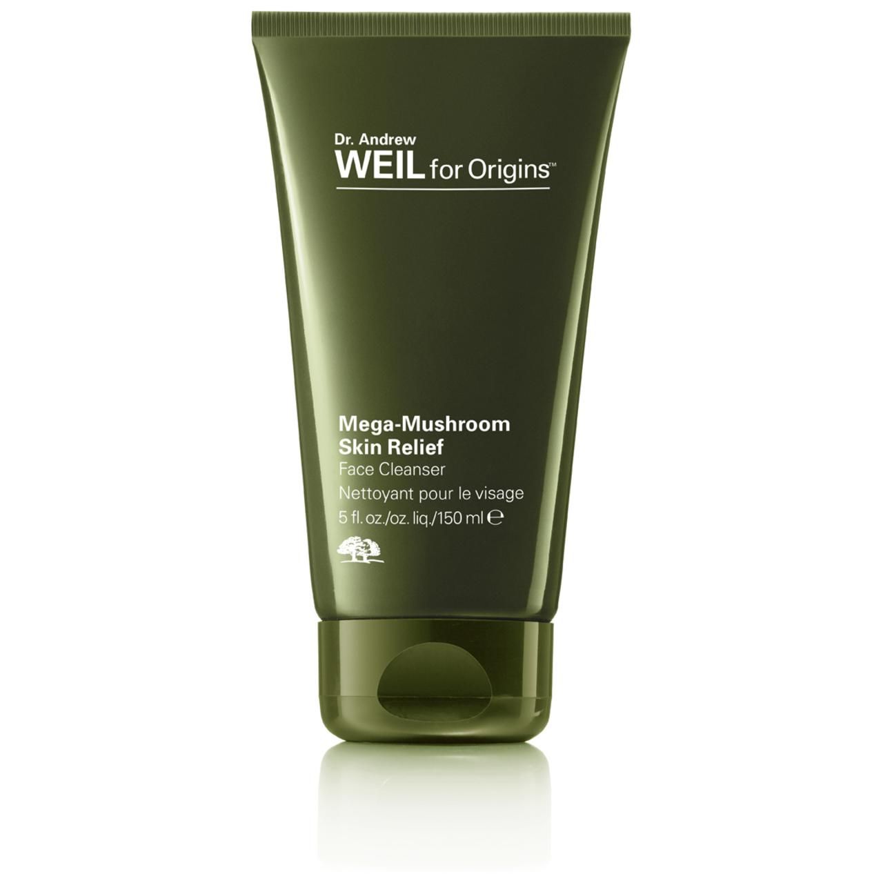 Grüne Tube mit Produktnamen und Schriftzug. "Dr. Andrew Weil for Origins" und "Mega-Mushroom Skin Relief Face Cleanser" sind sichtbar.