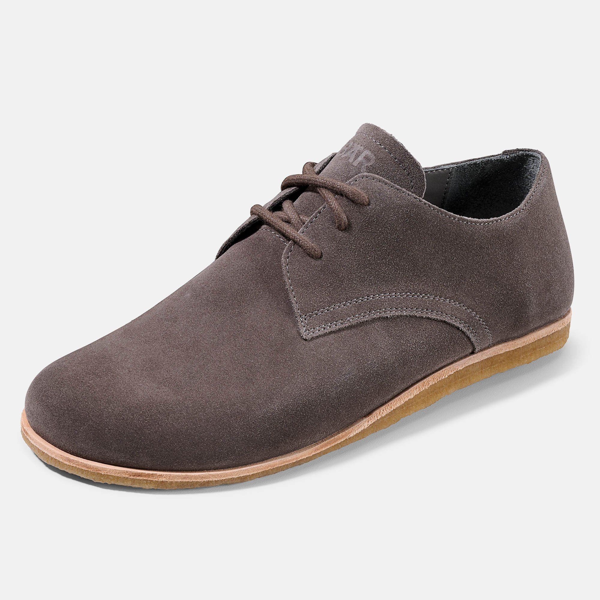 Brauner BÄR Clint Herren Schnürschuh. Wildleder, breite Passform, helle Sohle, Schnürsenkel.