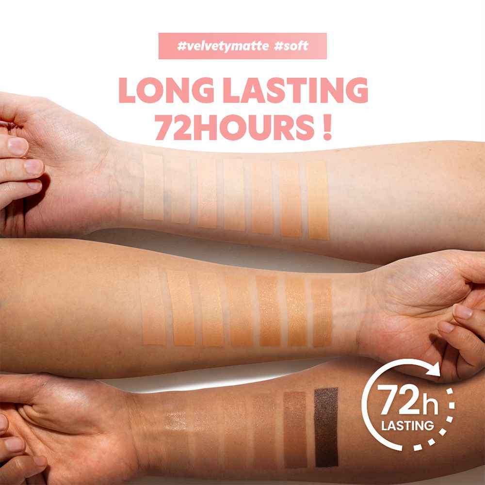Arme mit Farbmustern von Make-up. Text: Long Lasting 72 HOURS! Logo 72h.