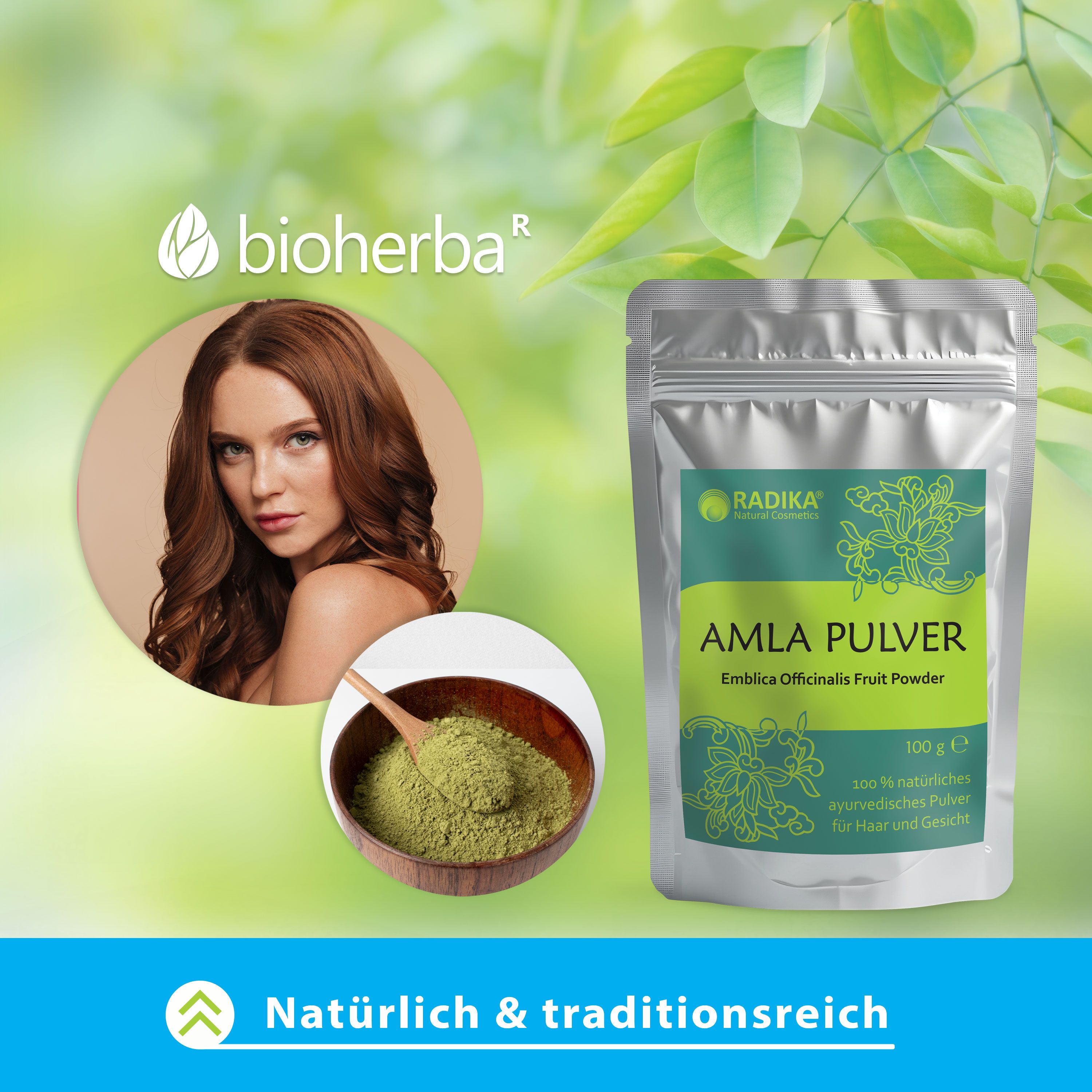 Silberfarbener Beutel mit grünem Etikett. Text: Amla Pulver, Emblica Officinalis. Bioherba Logo. Frau mit langen Haaren, Schüssel mit Pulver.